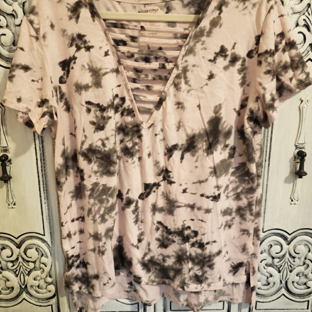 Tie dye strappy pink tee xl